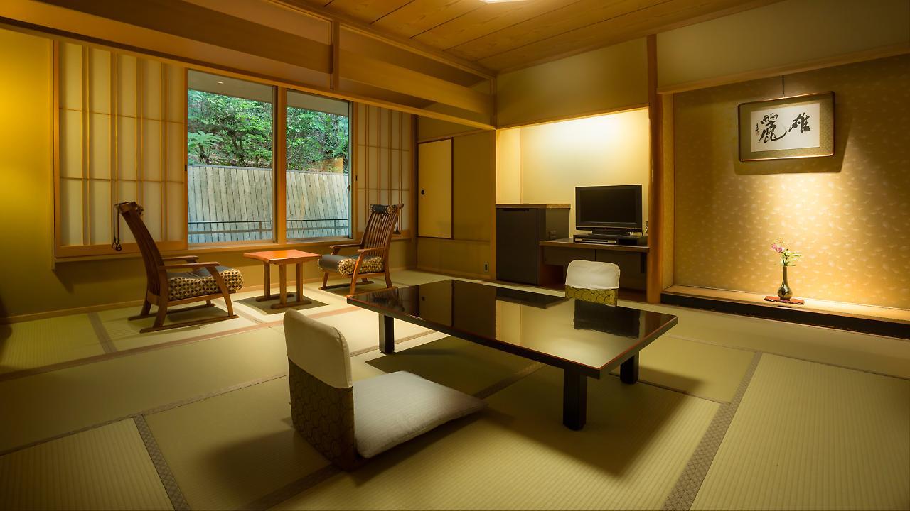 Отель Kotohira Kadan Экстерьер фото